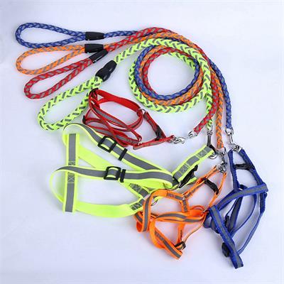 06-0259 Pet collars leashes bandana: pet supplies oem custom collar bling dog collar